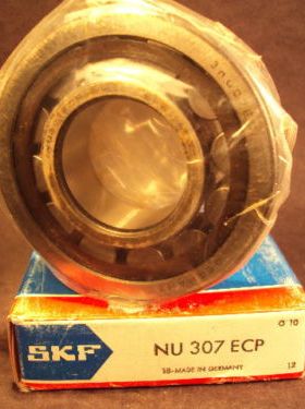 SKF进口轴承 瑞典圆柱滚子轴承 NU2304ECP/C3 20*52*21 32604