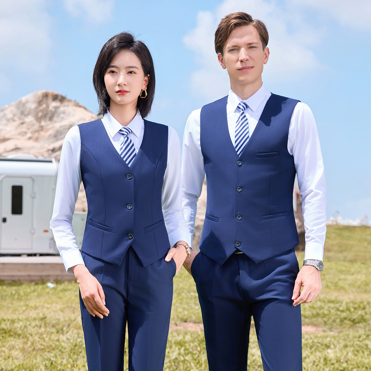 正装马甲职业套装男女三扣商务马夹西裤三件套免烫工作服银行制服