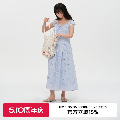 复古镂空绣花收腰显瘦连衣裙