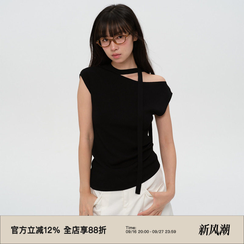 气质飘带领轻薄款针织背心图片
