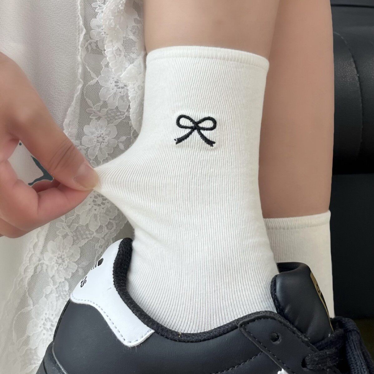 灰色袜子女春秋款纯棉中筒袜蝴蝶结刺绣堆堆袜ins潮学生无骨长袜