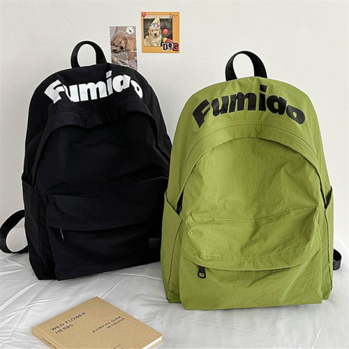 休闲女双肩包涤纶超轻防水