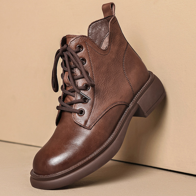 马丁靴男士真皮软底短靴女2026年春秋新款复古英伦风情侣款单靴子