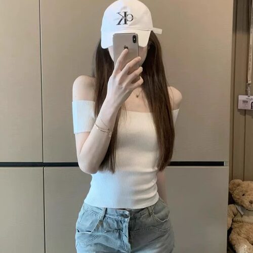 港味风格辣妹露肩弹力短袖针织衫