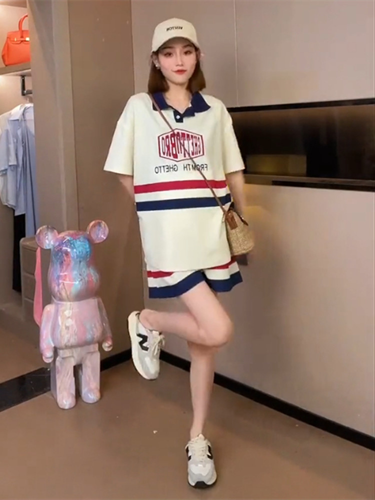 출산 여름 정장 짧은 소매 대비 색 옷깃 탑 배꼽 지원 느슨한 반바지 2024 새로운 캐주얼 패션 다목적