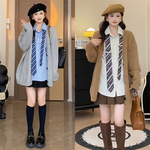 孕妇秋冬套装长袖翻领条纹衬衫针织开衫托腹百褶短裙2023新款时尚
