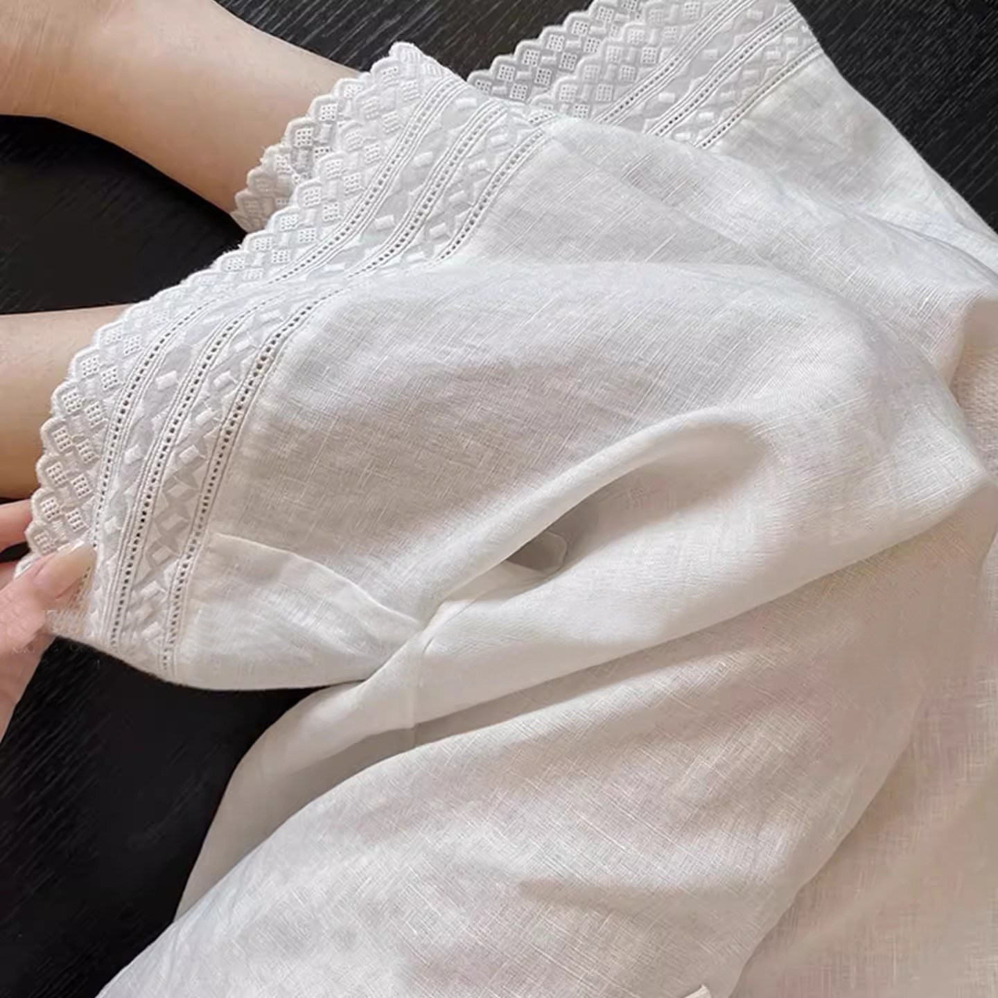 孕妇新款亚麻阔腿夏季高腰薄款垂感老钱风蕾丝直筒休闲棉麻九分裤