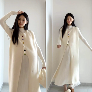 时尚2025孕妇秋装套装针织百搭纯色马甲搭配长袖休闲连衣裙两件套