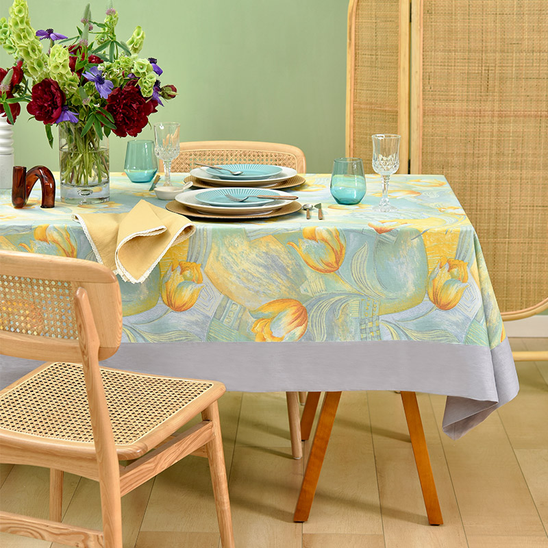 郁金香桌布阳春小镇轻奢