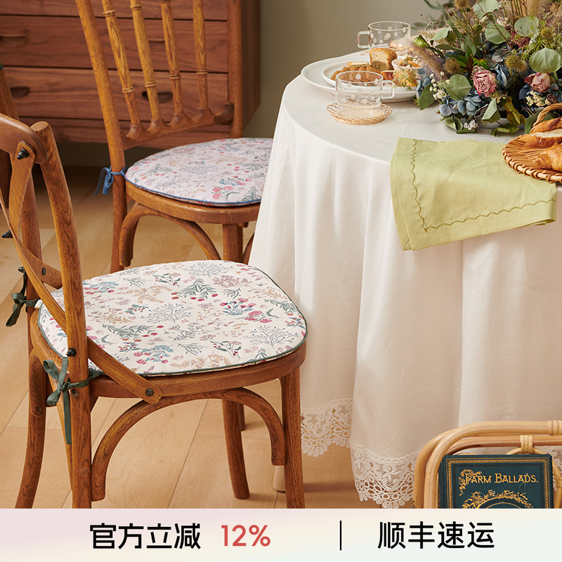 椅子坐垫阳春小镇田园