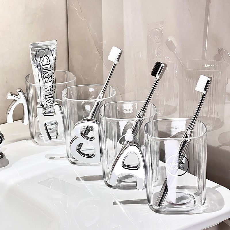 尊慕斯情侣高颜值漱口杯儿童一家人四口洗漱杯套装创意透明牙刷缸,家庭/个人清洁工具,洗漱杯,淘宝优惠券,粉丝福利购,淘宝优惠卷