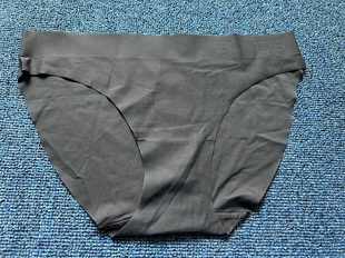 一片式无痕速干立体蜜桃臀女士中底腰内裤底档纯棉