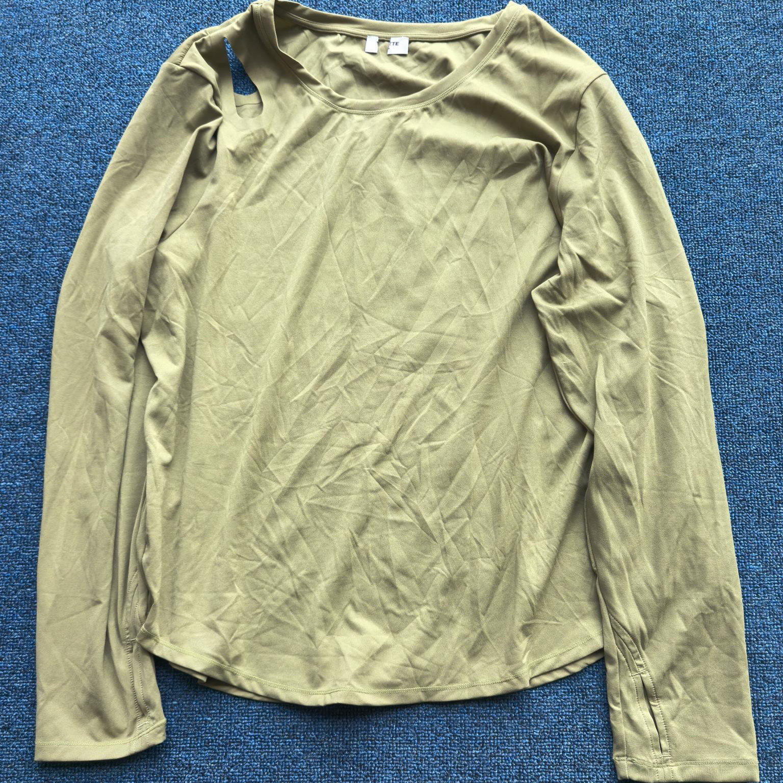 运动软糯速干长袖运动T恤圆领褶皱设计亲肤轻质上衣露指女,运动服/休闲服装,运动T恤,淘宝优惠券,粉丝福利购,淘宝优惠卷