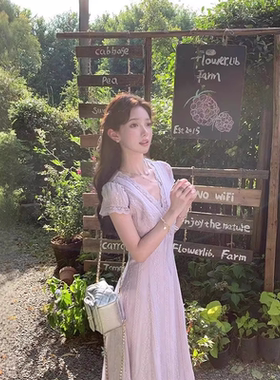 码加加紫色短袖蕾丝收腰女夏季法式复古气质连衣裙初夏独特漂亮