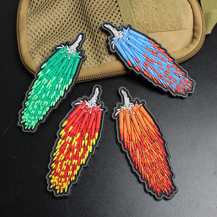 精美3DPVC软胶小辣椒魔术贴章