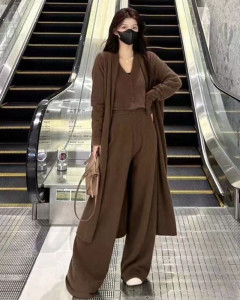 美拉德穿搭一整套女秋高级感慵懒风长款针织外套高腰阔腿裤三件套
