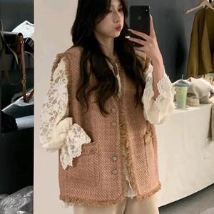 法式小香风洋气短款马甲外套女冬设计感风流苏边坎肩百搭夹克上衣
