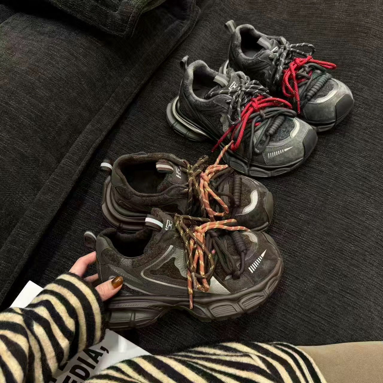 欧洲站厚底灰色加绒老爹鞋女2025新款鞋子冬季圆头休闲运动鞋百搭