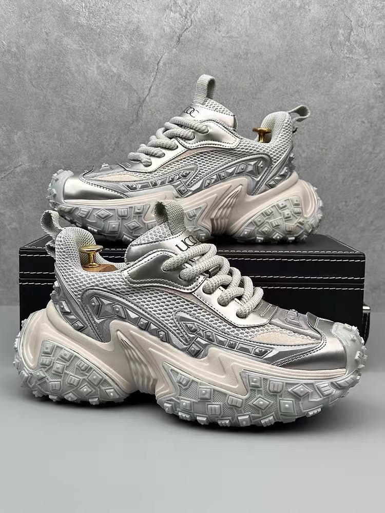 小众设计师男鞋2025时尚炸街款机甲鞋厚底防滑轮胎鞋增高老爹鞋男