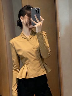 独特漂亮巨好看早秋卡其色短款外套2025新款小个子掐腰夹克上衣