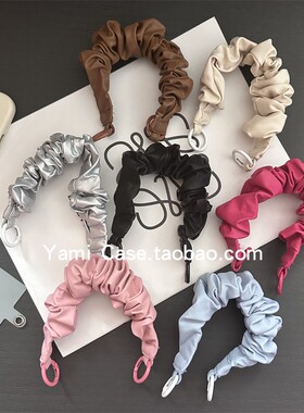 手机挂链短款手腕轻奢皮质褶皱弹力绳气质小众钥匙扣挂链通用插片