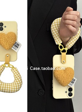 秋冬ins黄色充棉毛茸大爱心支架16promax适用苹果17promax手机壳iphone13格子手腕17软胶15pro个性14保护套