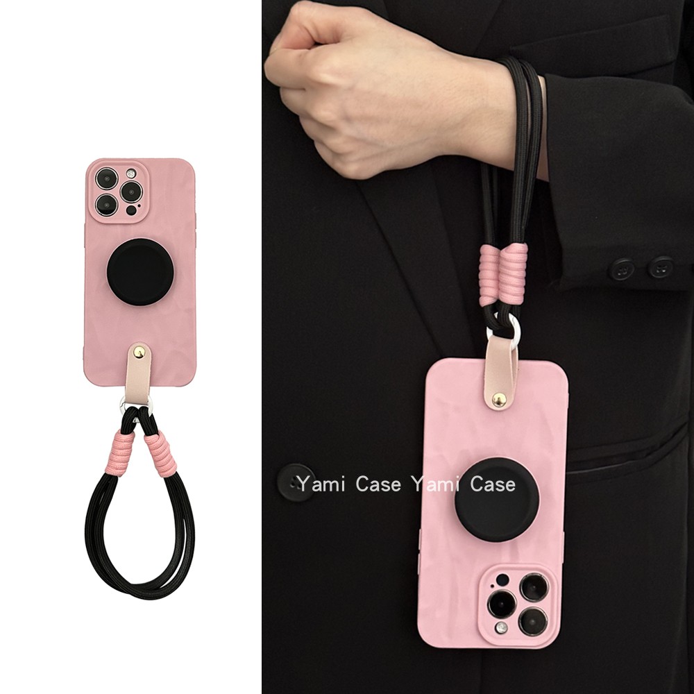 简约小众黑圆硅胶支架适用苹果15promax手机壳iphone13手拎绳11高级褶皱12软xs防摔14保护套