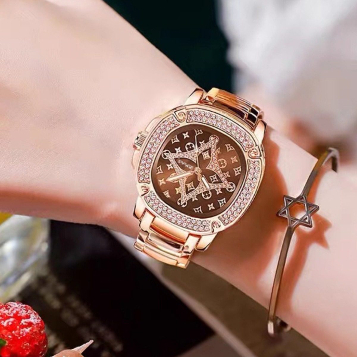 灵感复古镶钻小方表防水女士手表轻奢闪耀装饰学生礼物知性石英表,手表,配件,淘宝优惠券,粉丝福利购,淘宝优惠卷