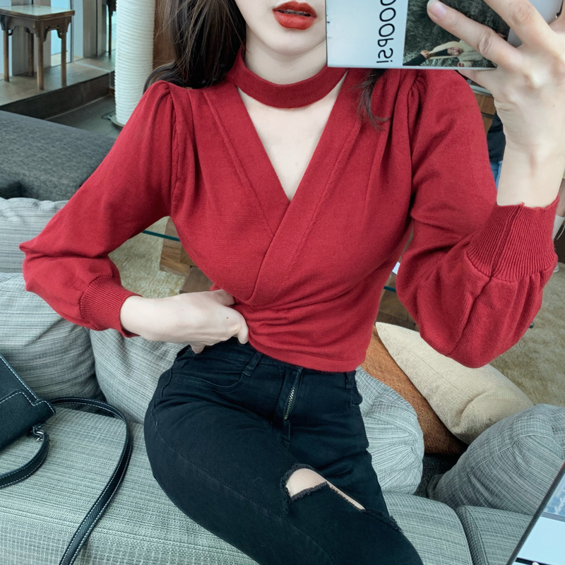 Real price! Neck hanging style T-shirt women's waistband slim cross V-neck Lantern Sleeve Sweater winter 84