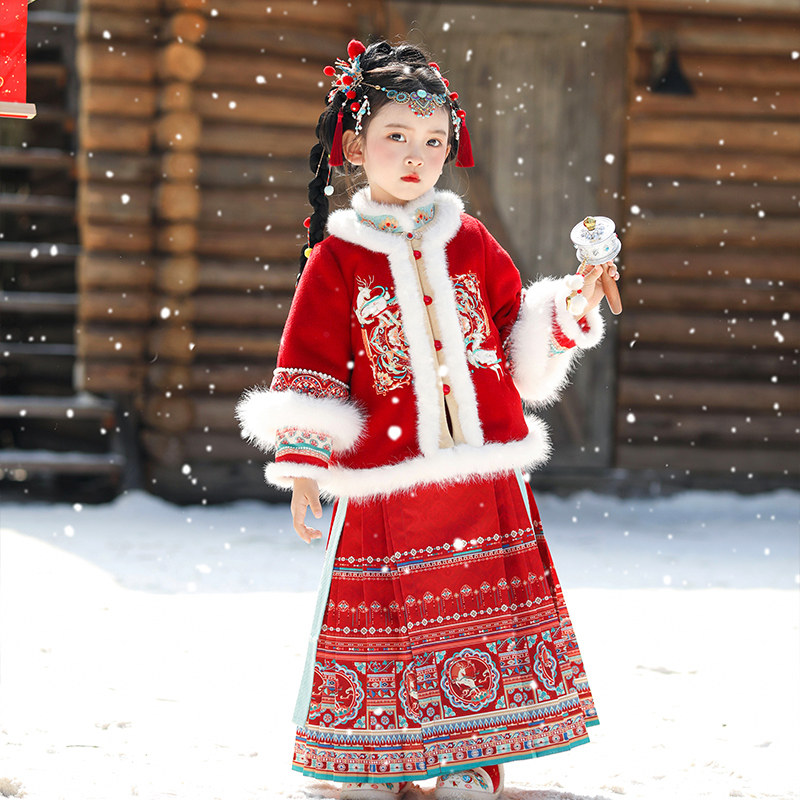 汉服女童冬款2025新款儿童拜年服女孩中国风明制马面裙套装过年服,童装/婴儿装/亲子装,汉服,淘宝优惠券,粉丝福利购,淘宝优惠卷