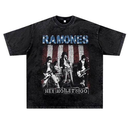 时尚潮流，舒适落肩T恤