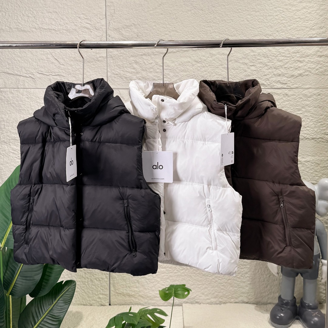 正品现货ALO四格泡芙马甲女羽绒棉服连帽拉链背心马夹外套冬休闲