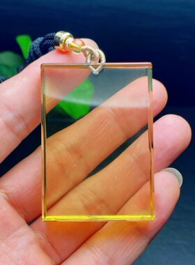 天然巴西黄水晶平安无事牌吊坠毛衣链男士女款素面方牌挂坠饰品