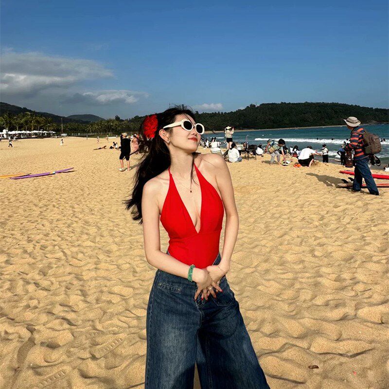 速发2024新款性感深V红色复古夏度假温泉遮肚时尚连体泳装