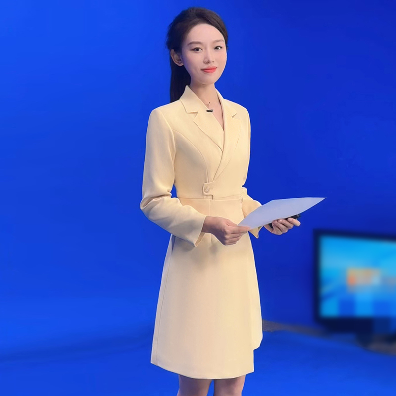 法曼努黄色职业连衣裙女高级感主持人上镜正装2024春秋长袖西装裙