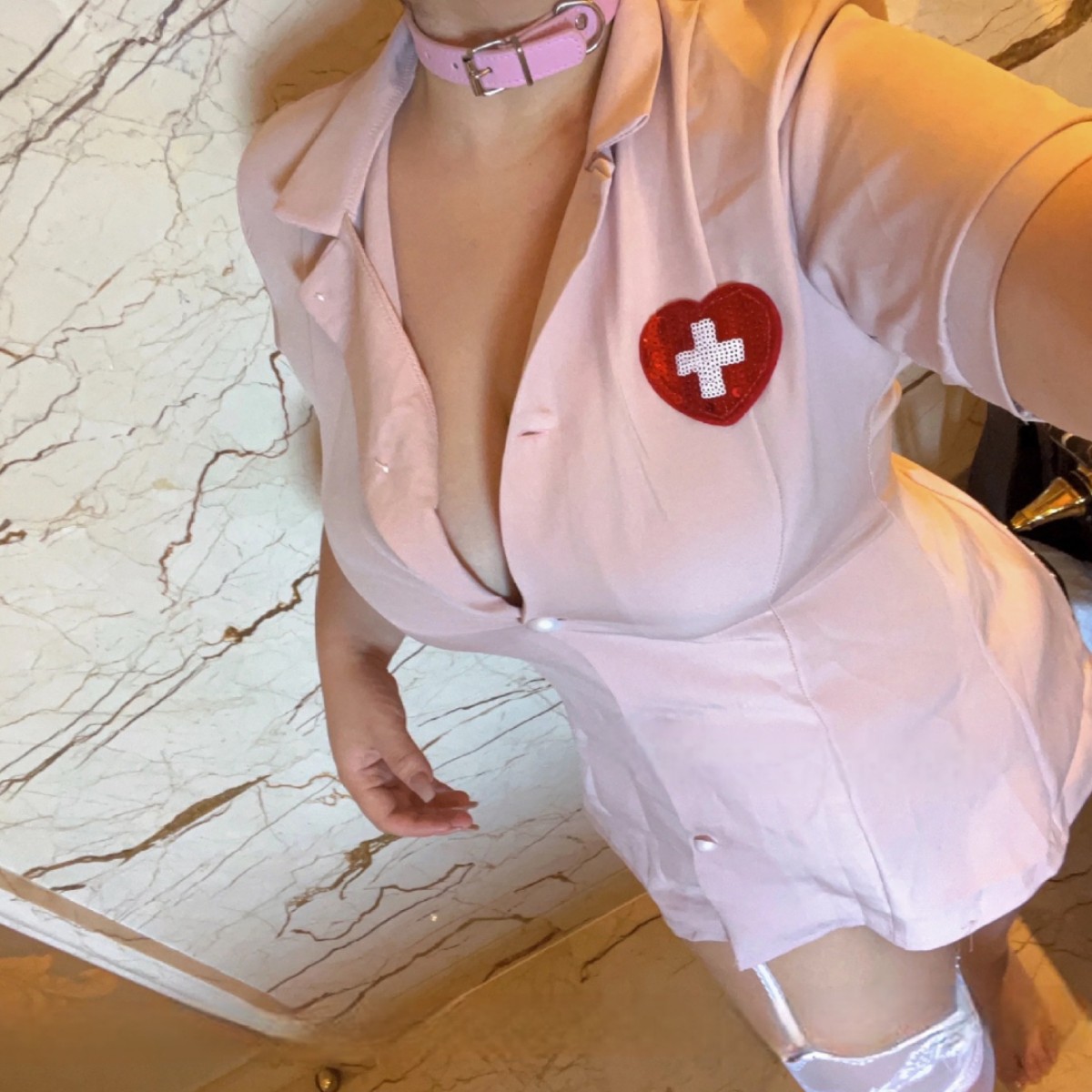 胖老婆睡裙性感女护士装深V角色扮演睡衣大码微胖护士套装