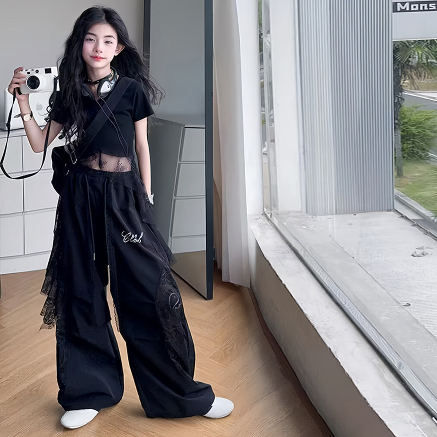 女童爵士舞工装酷飒风套装2026黑色蕾丝拼接阔腿裤街舞服装两件套