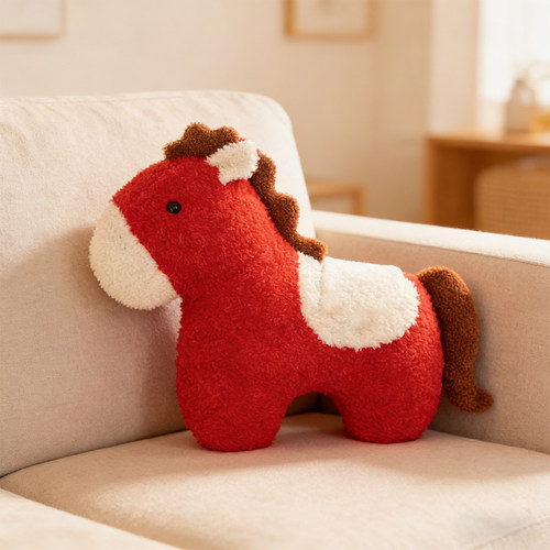 生肖马沙发抱枕客厅摆件装饰玩偶