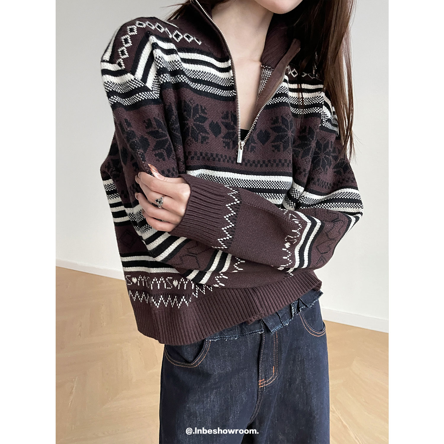 高领拉链半开领费尔岛针织毛衣