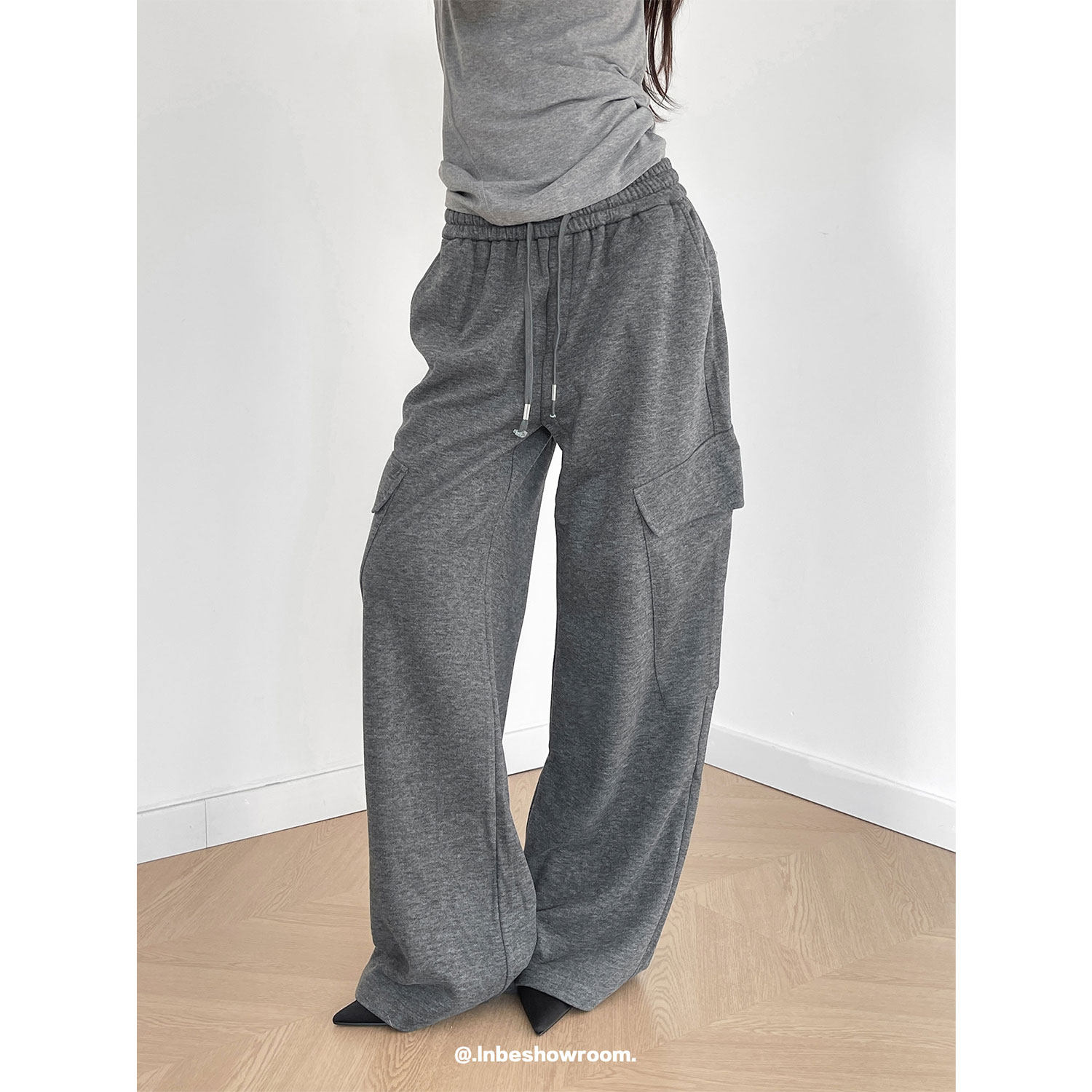 高质感羊毛混纺工装抽绳休闲卫裤