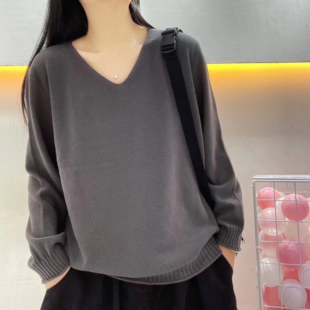 工厂店原创净色款v领女士毛衣百搭舒适宽松简单大方内搭针织衫