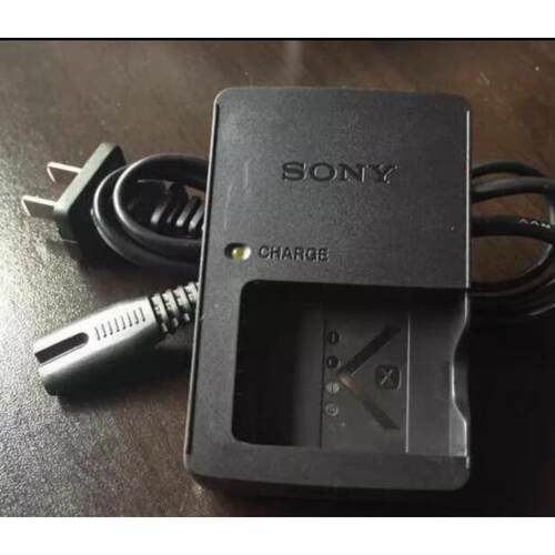 索尼DSC-RX100 RX100II WX300 HX300 AS15NP-BX1相机电池充电器