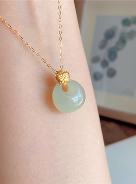 天然和田玉青白玉福袋锁项链