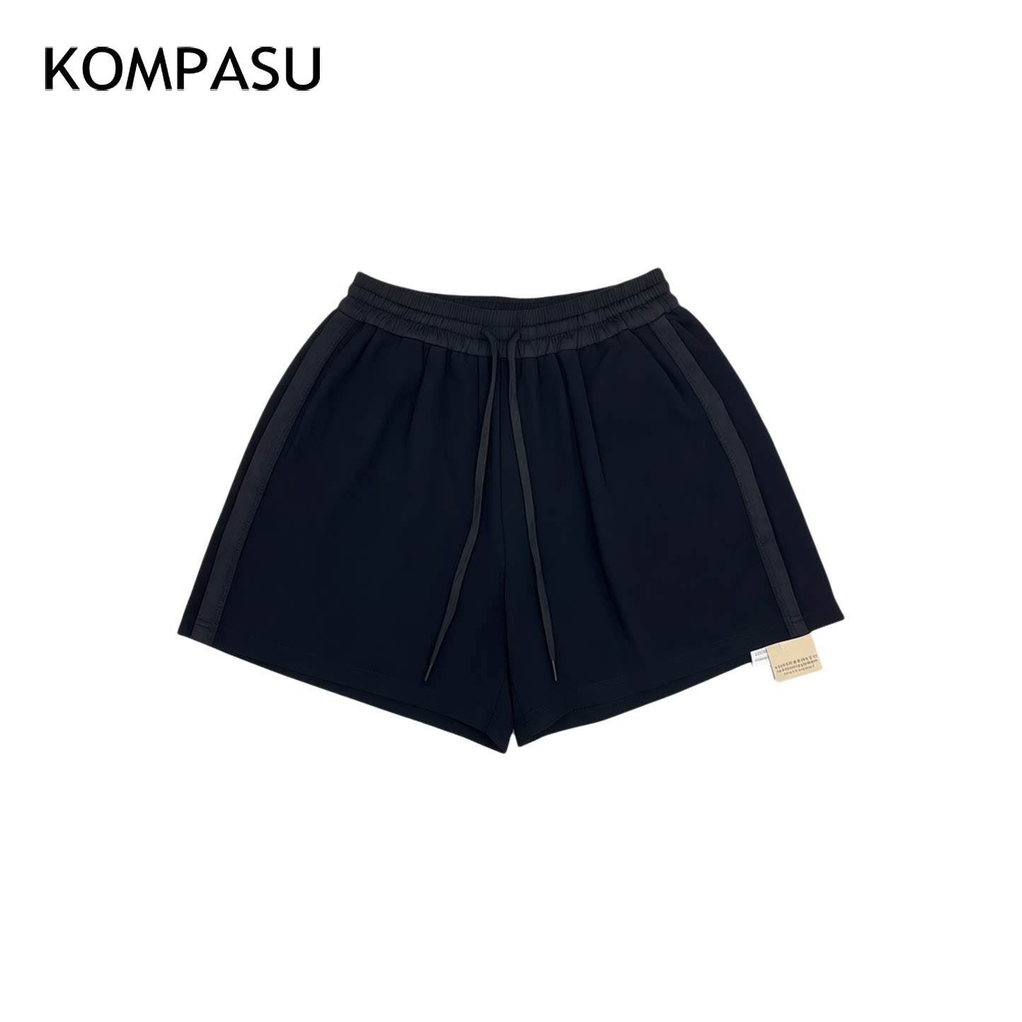 KOMPASU 莱赛尔轻运动热裤 短裤女26夏季新品 XBK8450301