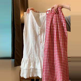 开春气质穿搭白色无袖蕾丝连衣裙子女装2025春季新款夏季蛋糕短裙