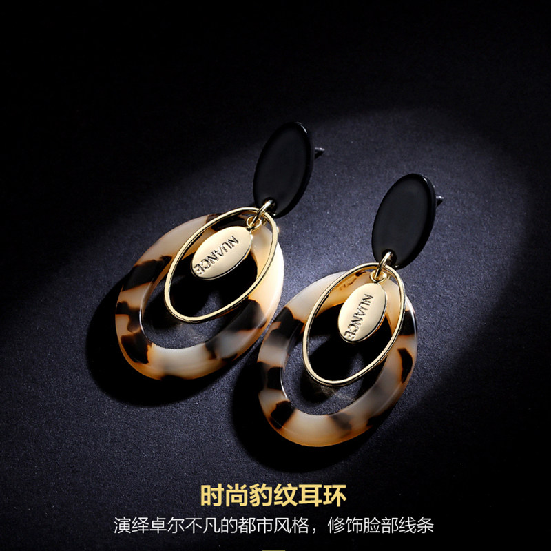 撞色豹纹耳环女高级小众独特漂亮耳坠夸张素圈轻奢耳钉气质耳饰