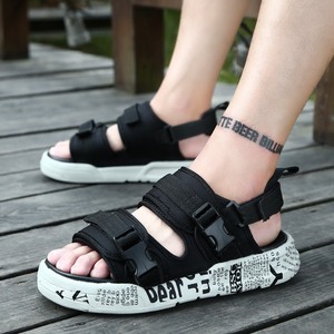 新款时尚外穿凉鞋