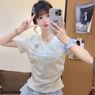显瘦百搭上衣 2025夏季 新款 设计感字母刺绣圆领正肩短袖 T恤女修身
