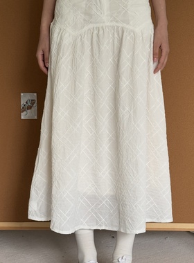 Chictang立体格纹剪花白色高腰个性休闲宽松A字长裙迈呐K0331