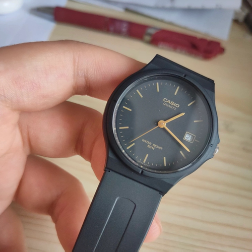 卡西欧STANDARD情侣防水石英表